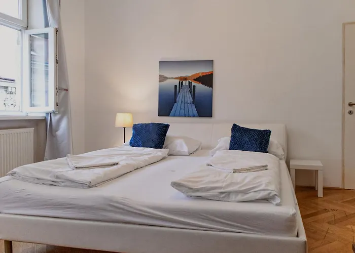 דירה 2br With King Beds & Wi-fi - Long