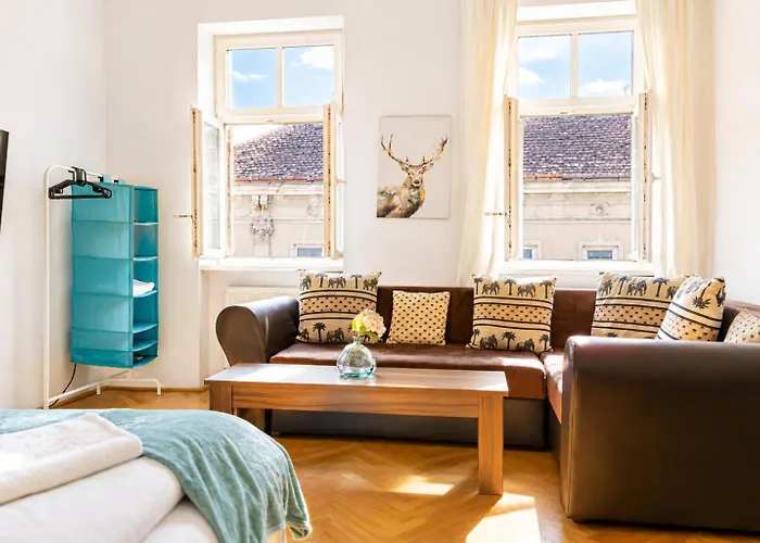 2br With King Beds & Wi-fi - Long דירה *
