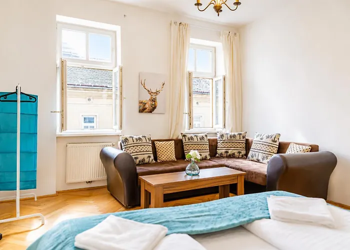 דירה 2br With King Beds & Wi-fi - Long וינה