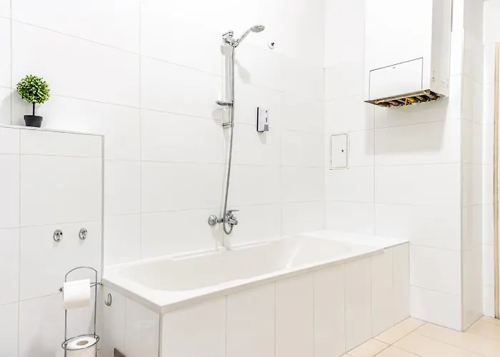 דירה 2br With King Beds & Wi-fi - Long *