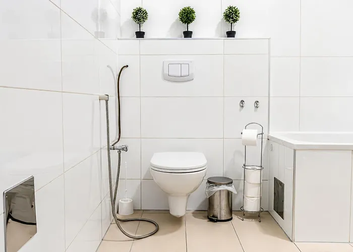 2br With King Beds & Wi-fi - Long